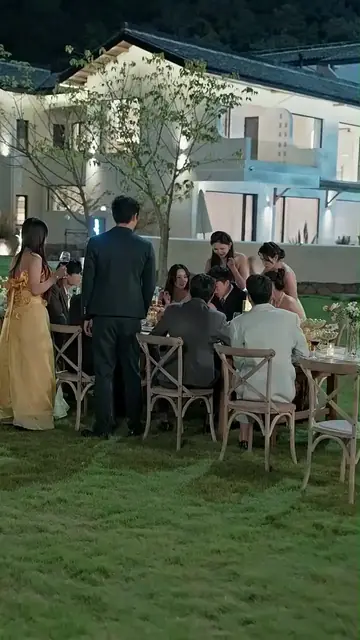 Mawar Putih dan Kisah Masa Lalu